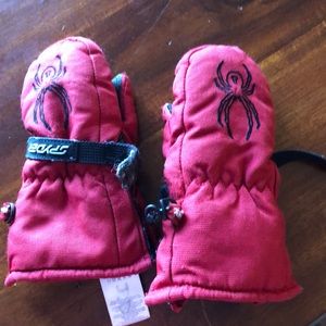 Spyder mittens sz small, red